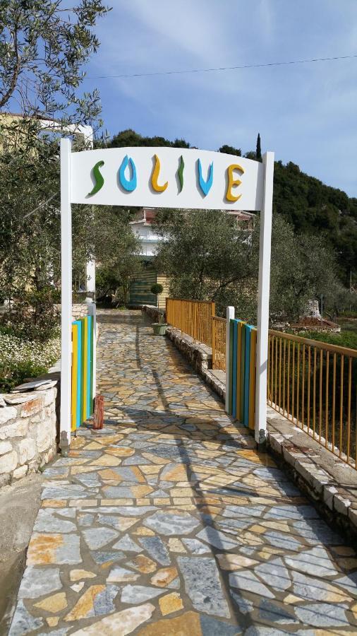 Guest House Solive ฮีมาเรอ ภายนอก รูปภาพ