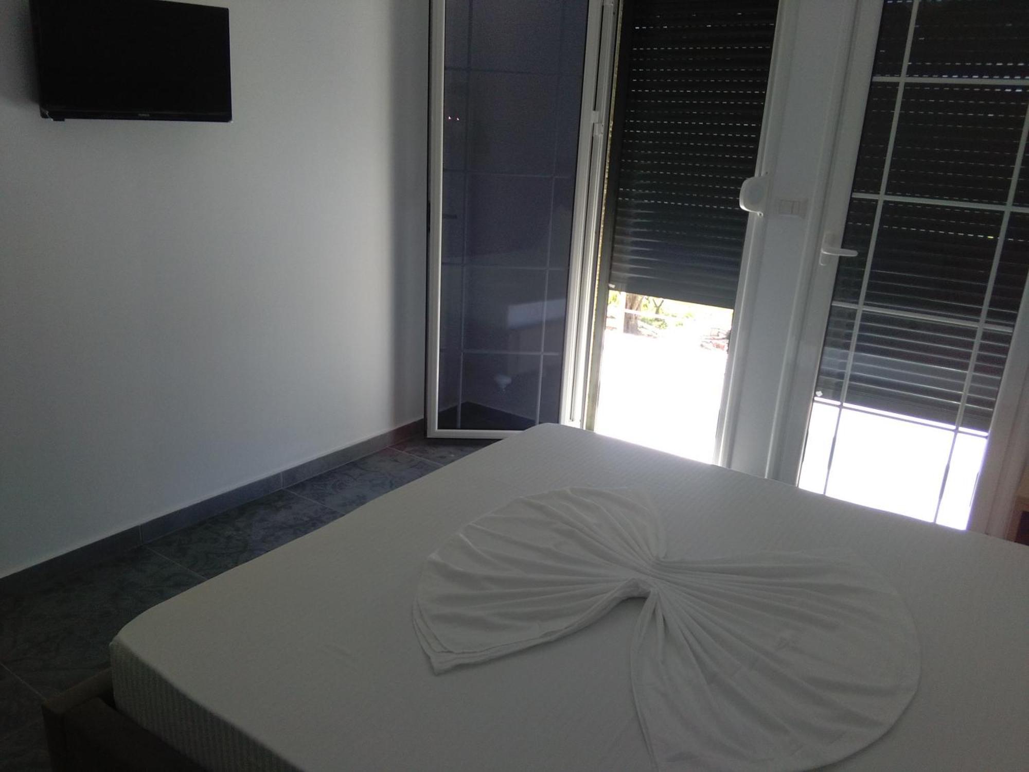 Guest House Solive ฮีมาเรอ ภายนอก รูปภาพ